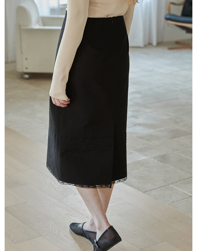 비뮤즈맨션 Pintuck lace H-line skirt - Off white 착용컷