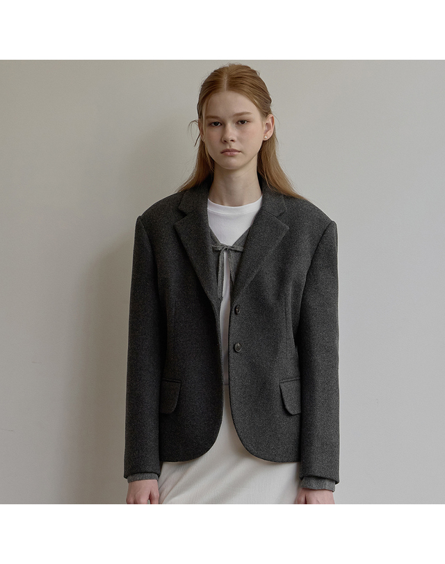 비뮤즈맨션 Wool overfit single jacket - Charcoal 착용컷