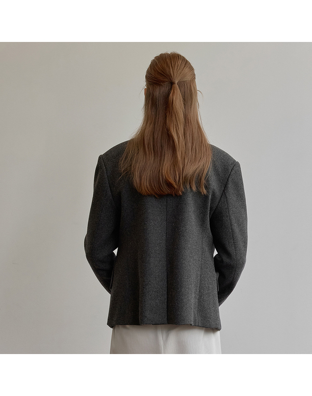 비뮤즈맨션 Wool overfit single jacket - Charcoal 착용컷
