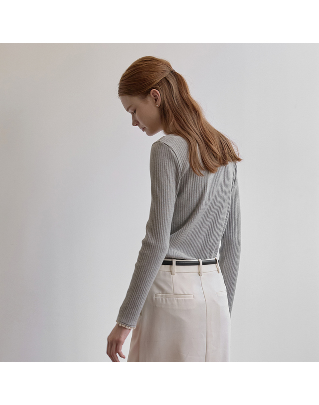 비뮤즈맨션 Ribbon point square neck top - Melange gray 착용컷