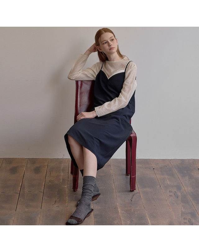 비뮤즈맨션 Combination layered dress - Navy 착용컷
