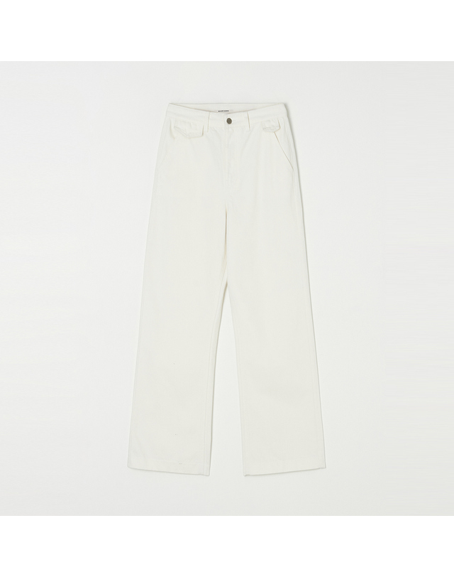비뮤즈맨션 Pocket point cotton pants - Off white 착용컷