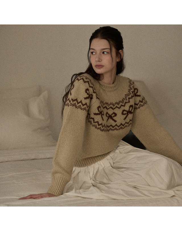 비뮤즈맨션 Ribbon nordic knit - Ivory 착용컷