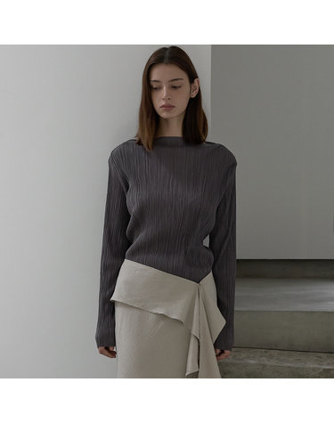 Boat neck crease top - Chacoal