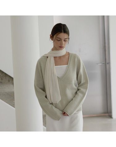 Wholegarment deep v-neck knit - Light mint