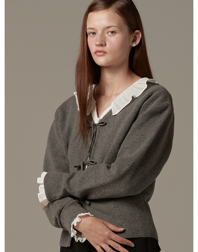 비뮤즈맨션 Ribbon point knit cardigan - Charcoal 착용컷
