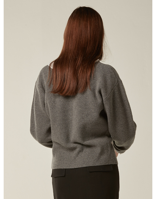 비뮤즈맨션 Ribbon point knit cardigan - Charcoal 착용컷