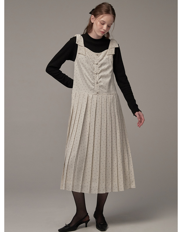 비뮤즈맨션 Detachable ribbon pleated dress - Ivory heart 착용컷