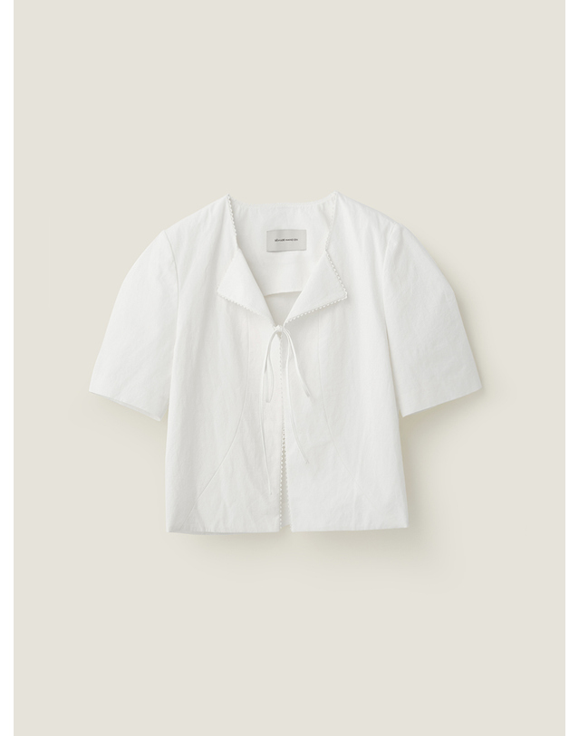 비뮤즈맨션 Lace flat collar jacket - Off white 착용컷