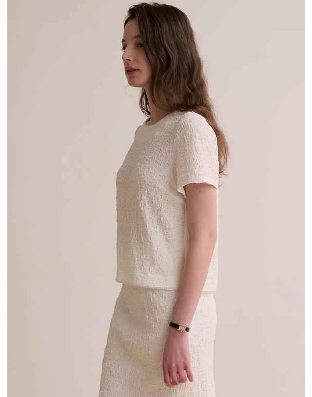 비뮤즈맨션 Crinkle round blouse - Off white 착용컷