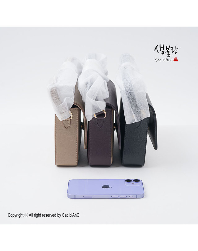 버버리 버버리 뉴 햄프셔 체크 레더 크로스백 80840281 80845041 80941341 착용컷