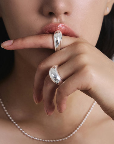 WAV406 Soft Bold Ring