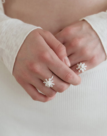 ARM010 Raw In Bloom Ring