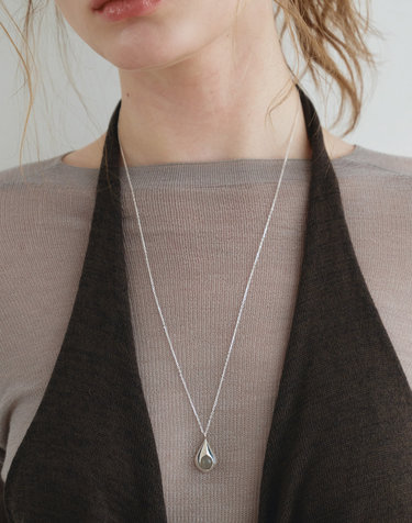 ARM016 Leaf Dew Gemstone Necklace