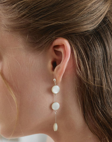 ARM005 Soft Shell Unbalance Earrings