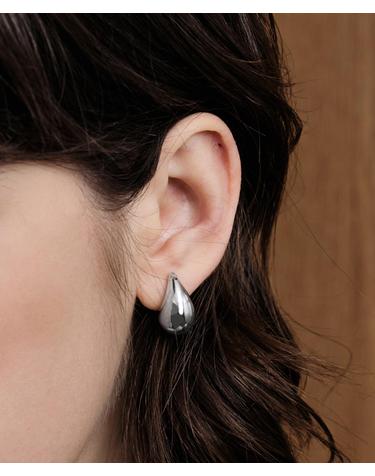 NP020 Metal Volume Earrings