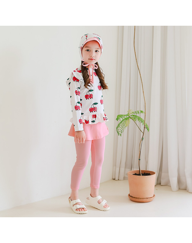 베이-비 BAY-B 유아 아동 여아 체리베리 래쉬가드 상하의+보넷세트 착용컷