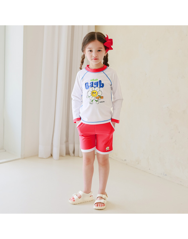 베이-비 BAY-B 유아 아동 크레용 레드 래쉬가드 상하의+수영모세트 착용컷