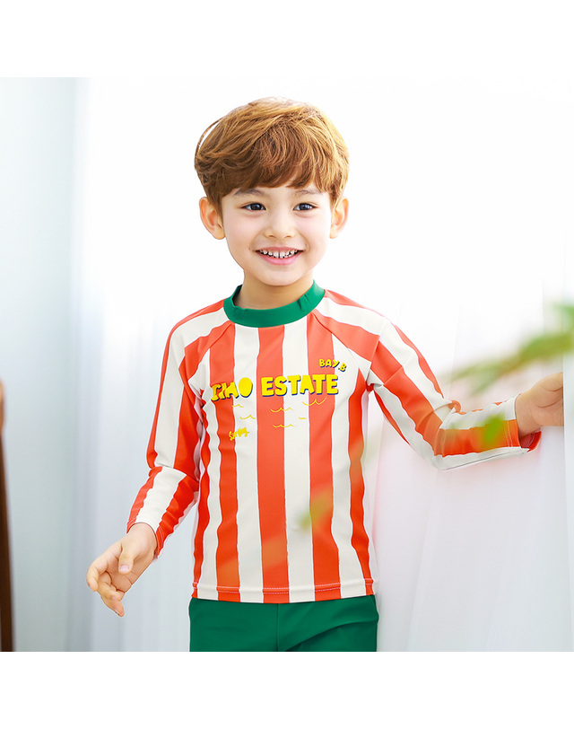 베이-비 BAY-B 유아 아동 쥬뗌므 래쉬가드+수영모 세트 착용컷