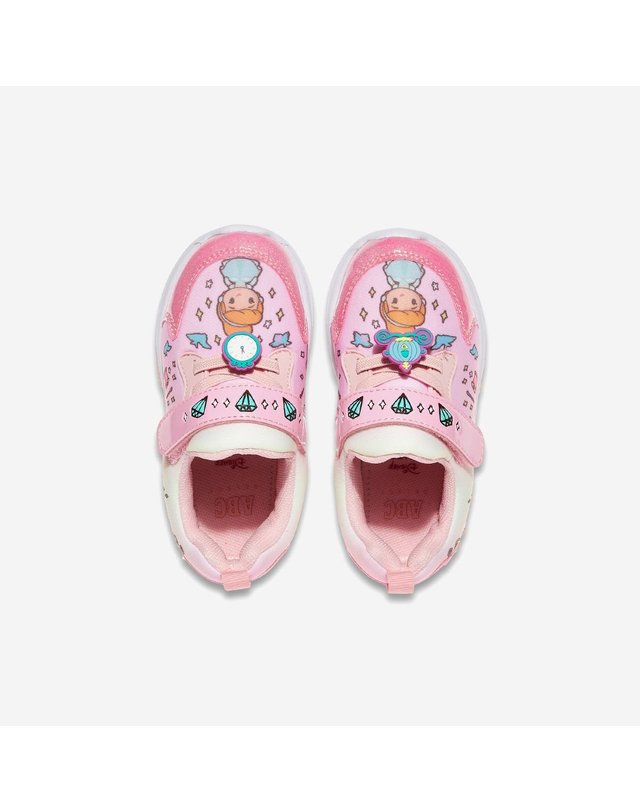 에이비씨마트 [갤러리아] 에이비씨 셀렉트 라이트 슬립온 [K7196DISNEY_CPK/0116186] 착용컷