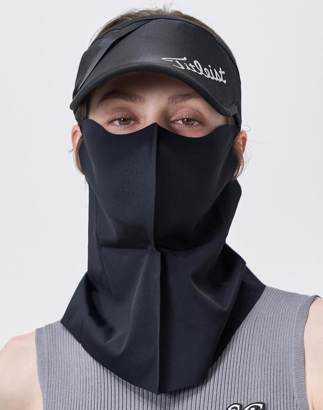 르니앤맥코이 골프 여성 UV 차단 쿨링 얼굴 커버 마스크 FN55AC104 착용컷