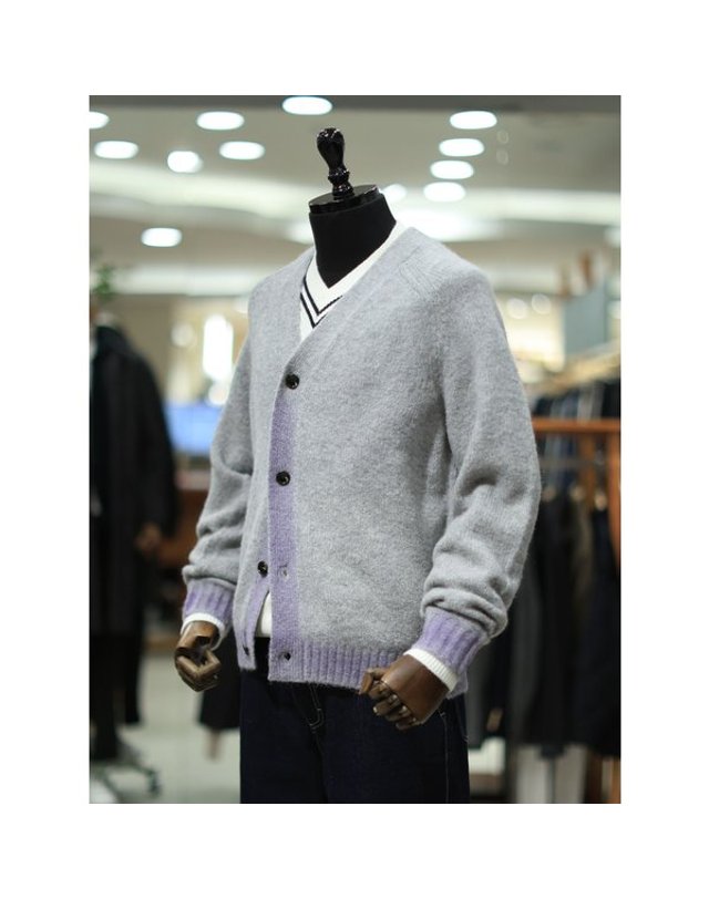 본 [갤러리아] BON F/W 그레이 헤어리 알파카 스프레이 가디건 BNEWSW876 착용컷