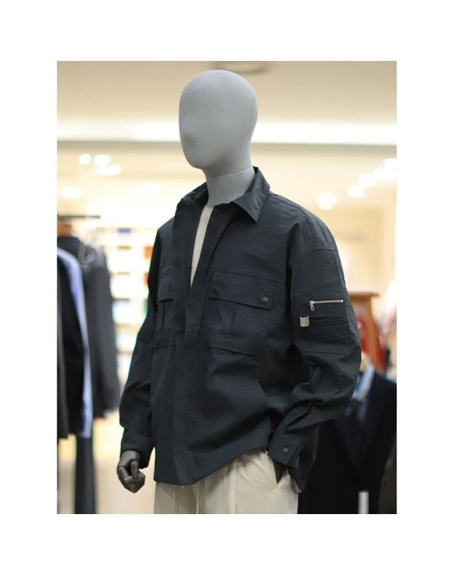 본 [갤러리아] BON S/S 그레이 MA-1 디테일 셔츠형 재킷 BN4MBA691 착용컷