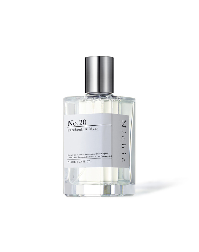 니치크 No.20 파촐리 앤 머스크 100ml 착용컷
