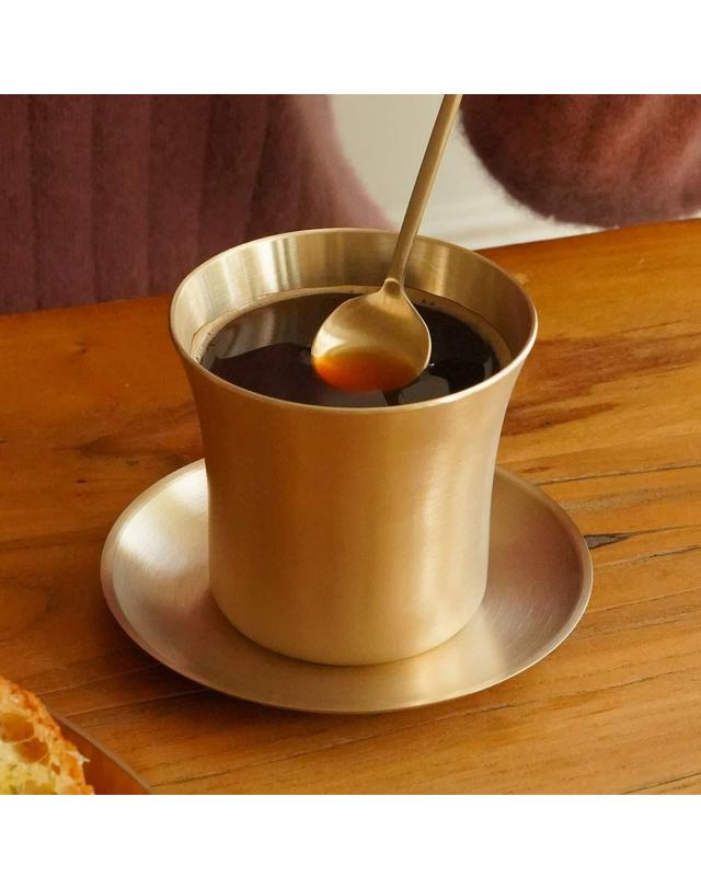 놋담 놋담 방짜유기 유기 술잔 받침 착용컷