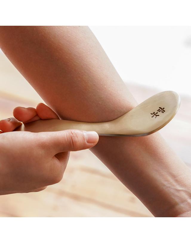 놋담 놋담 방짜유기 브이라인 괄사 마사지기+ 파우치 증정 착용컷