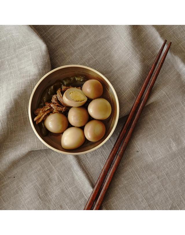 놋담 놋담 국내산 옻칠 요리 젓가락 착용컷
