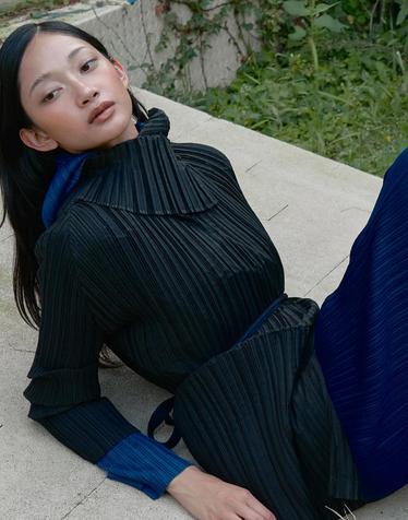 [FINE PLEATS] 피네 플리츠 숄카라 가디건 블랙