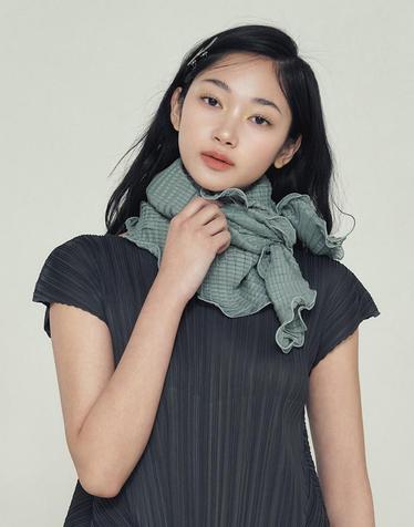 [FINE PLEATS] 피네 플리츠 볼레로 스카프 라이트 그레이