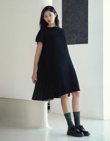 [FINE PLEATS] 피네 플리츠 트위스트 원피스 블랙
