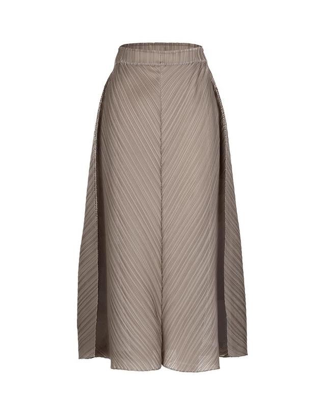 피네플리츠 [FINE PLEATS] 피네 플리츠 페어리 롱 스커트 오트밀 착용컷