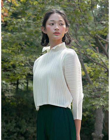 [FINE PLEATS] 피네 플리츠 뉴 차이나 크롭 탑 아이보리
