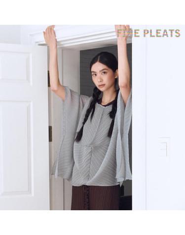 [FINE PLEATS] 피네 플리츠 소프트 스퀘어 레이어드 탑 블루 그레이