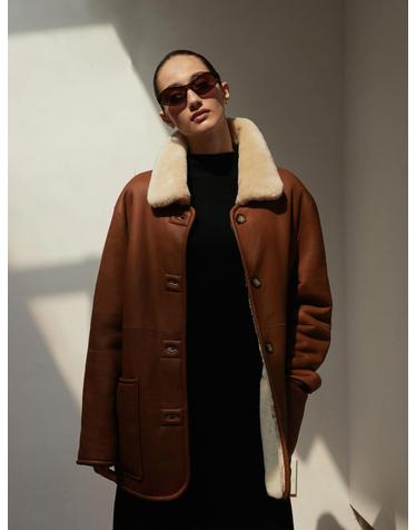Spanish shearling Reversible half Coat_Camel