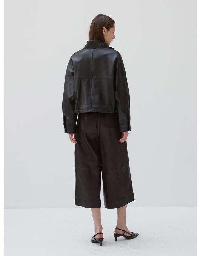 베르데마르 Italian nappa Lambskin High-neck short jumper_Black 착용컷