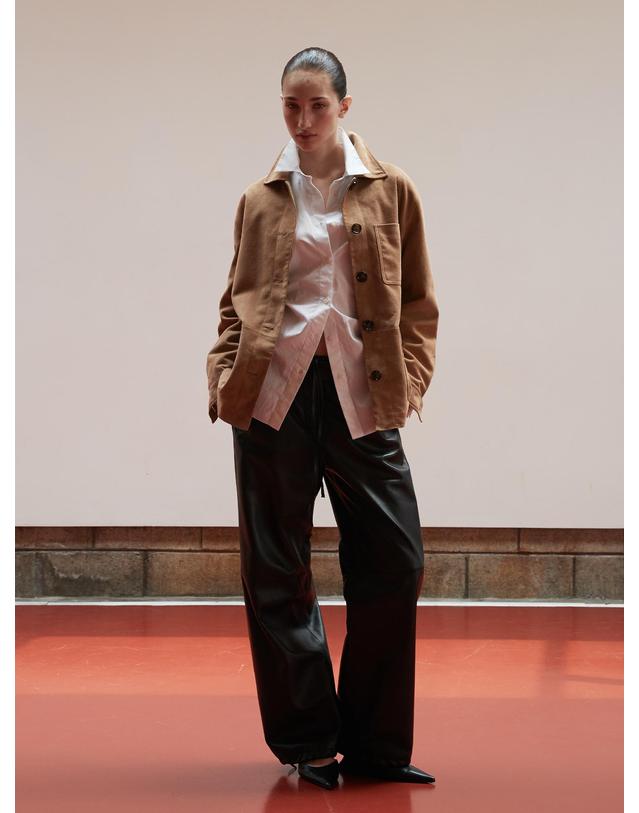 베르데마르 Suede Atelier Jacket_Beige 착용컷