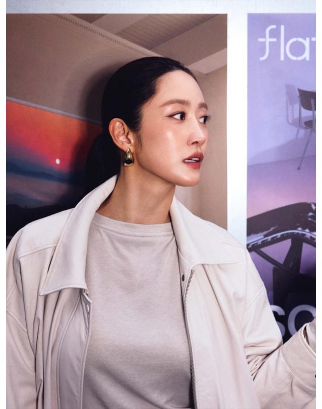 베르데마르 Vegetable Lambskin Overfit Blouson_Cream 착용컷