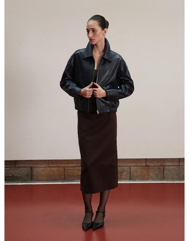 베르데마르 Lambskin Semi crop bomber JK_Navy 착용컷