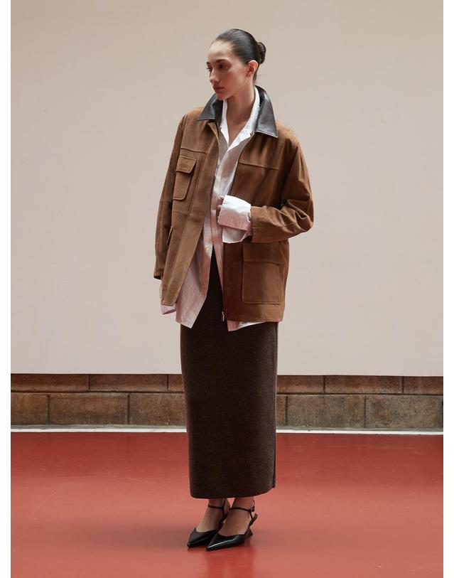 베르데마르 Suede Safari Jacket_Mocha Mousse 착용컷
