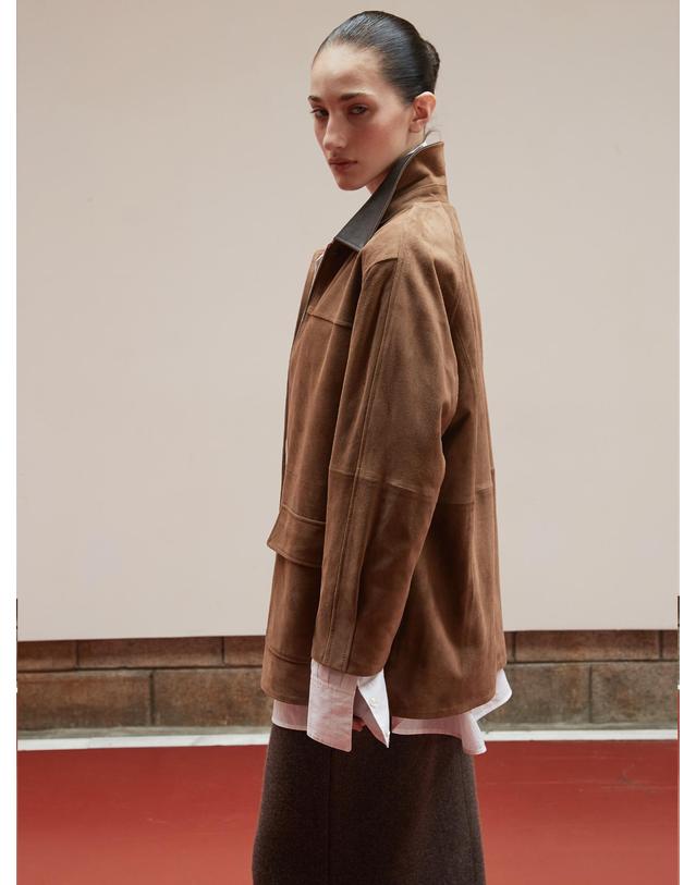 베르데마르 Suede Safari Jacket_Mocha Mousse 착용컷