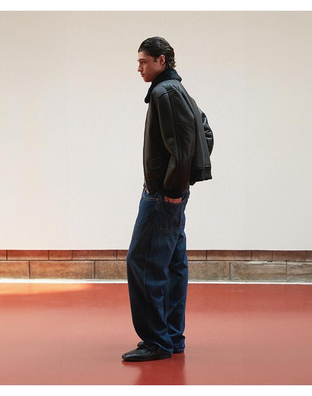 베르데마르 Minimal Shearling Bomber Jumper_Black 착용컷