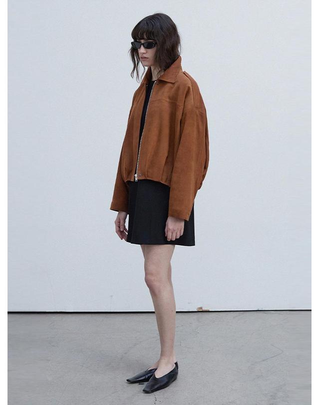 베르데마르 Suede Balloon Jacket _Camel 착용컷