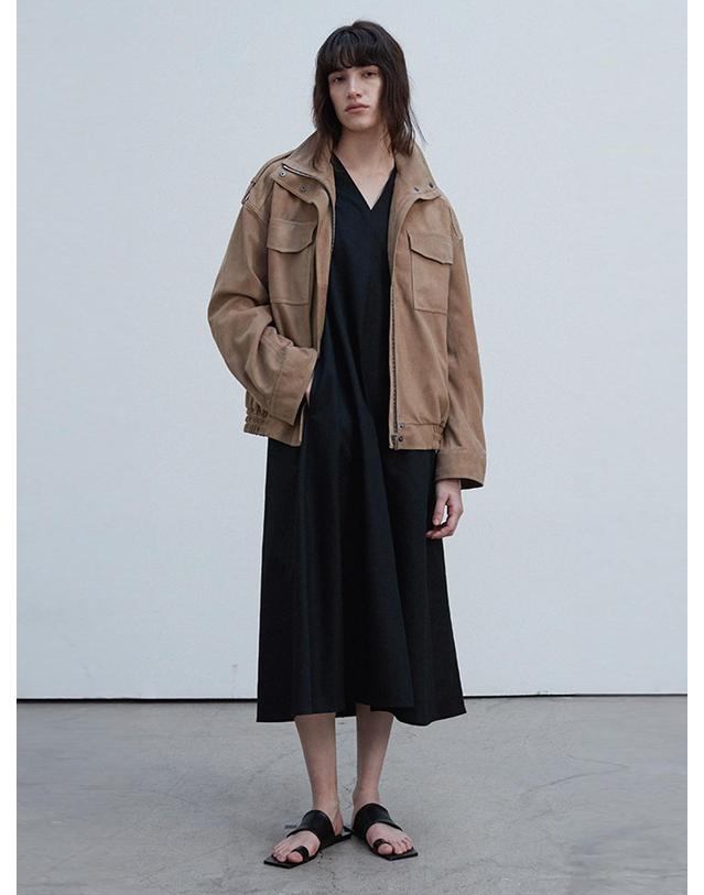베르데마르 Oversized Flap Pocket Bomber_Beige 착용컷