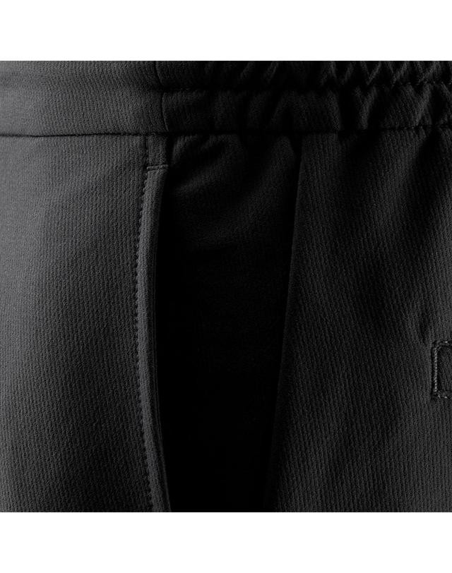 세일레이싱 RACE JOGGER SHORTS_999 착용컷