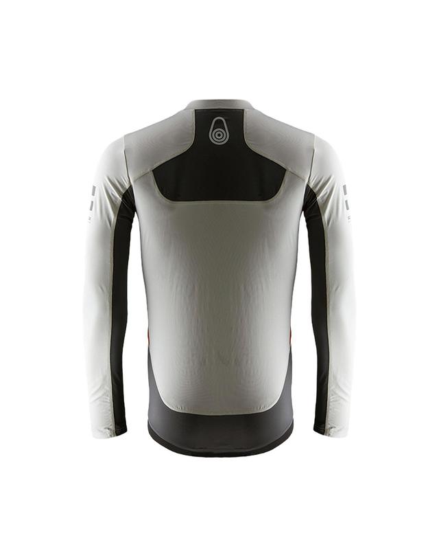 세일레이싱 REFERENCE LS RASHGUARD_915 착용컷