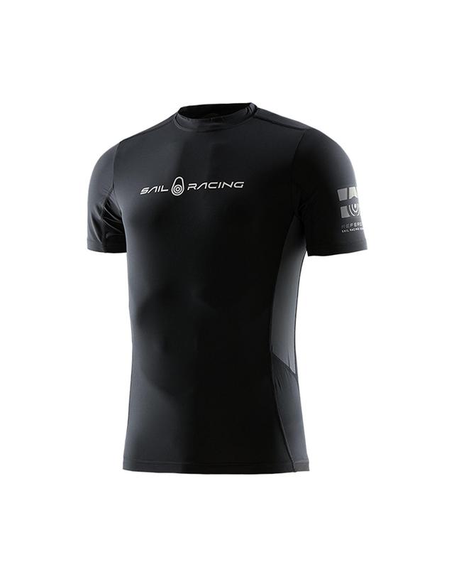 세일레이싱 REFERENCE SS RASHGUARD_999 착용컷